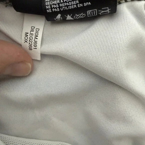 DKNY Zebra Multicolor Stripe Ruffle One Piece Swimsuit Women's 12 Swimming Suit - Picture 9 of 13